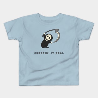 Creepin it Real - Halloween pun Kids T-Shirt